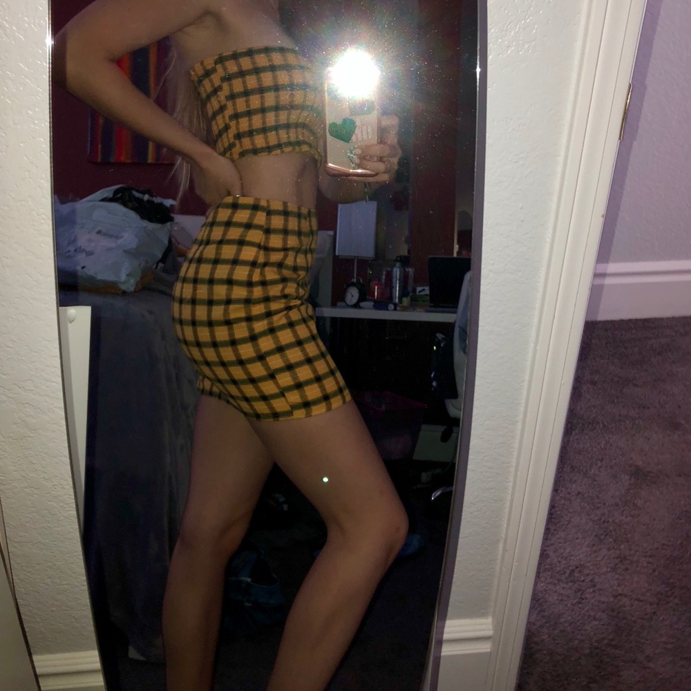 Two piece set